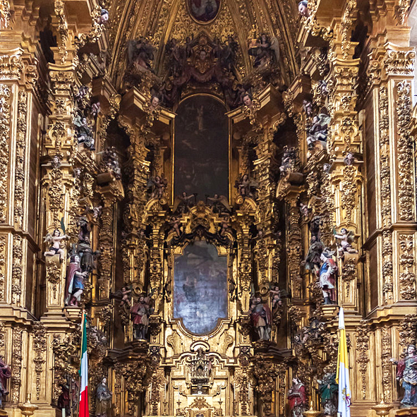 Contemplar el Altar de los Reyes – ARQUITECTURA COLONIAL, CIUDAD DE MÉXICO